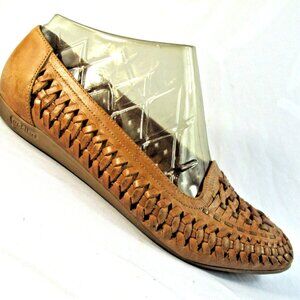 Cobbie Cuddlers Loafers Tan Brown Woven Leather Casual Shoe size 7